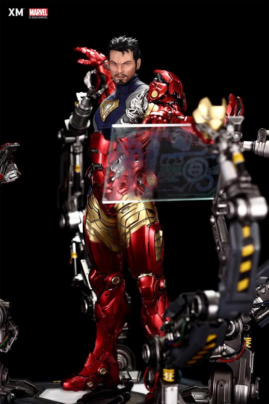 XM Studios Marvel Iron Man Suit Up Ver. B 1/4 Scale Statue