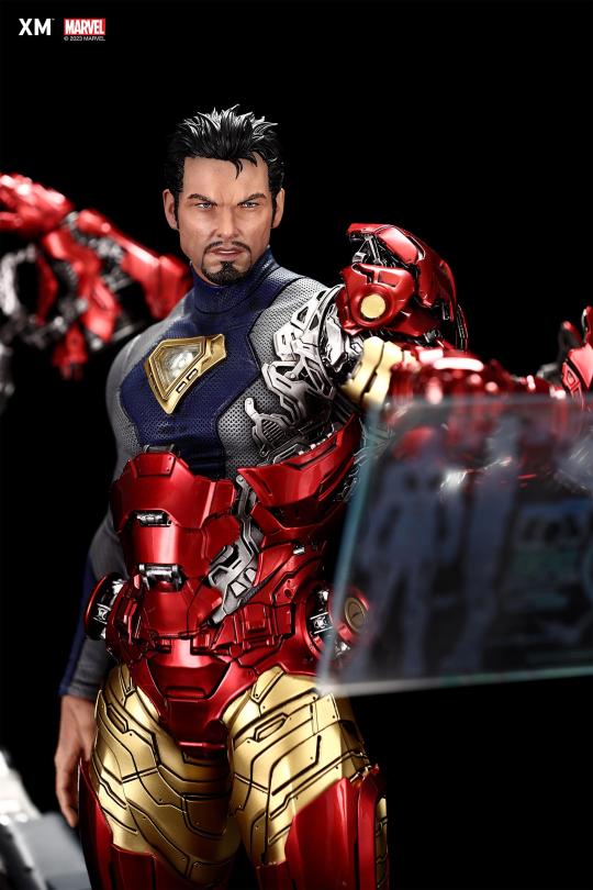 XM Studios Marvel Iron Man Suit Up Ver. B 1/4 Scale Statue