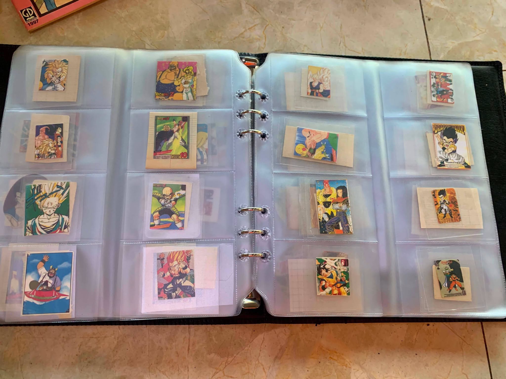 Album gồm hơn 400 tấm hình Dragon Balls