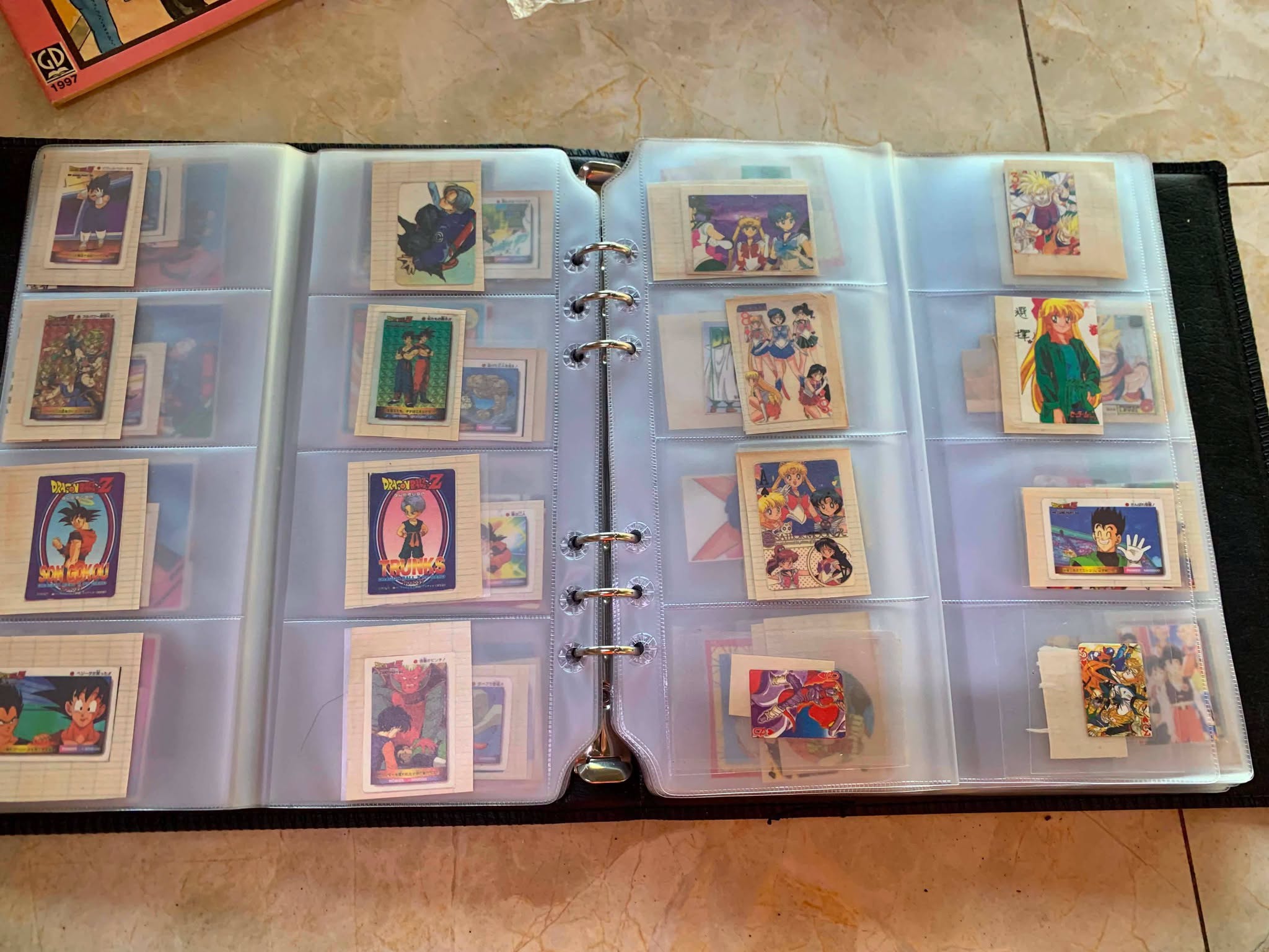 Album gồm hơn 400 tấm hình Dragon Balls