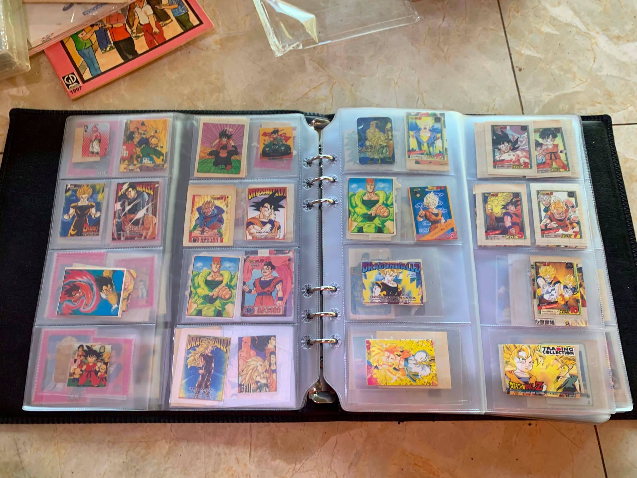 Album gồm hơn 400 tấm hình Dragon Balls