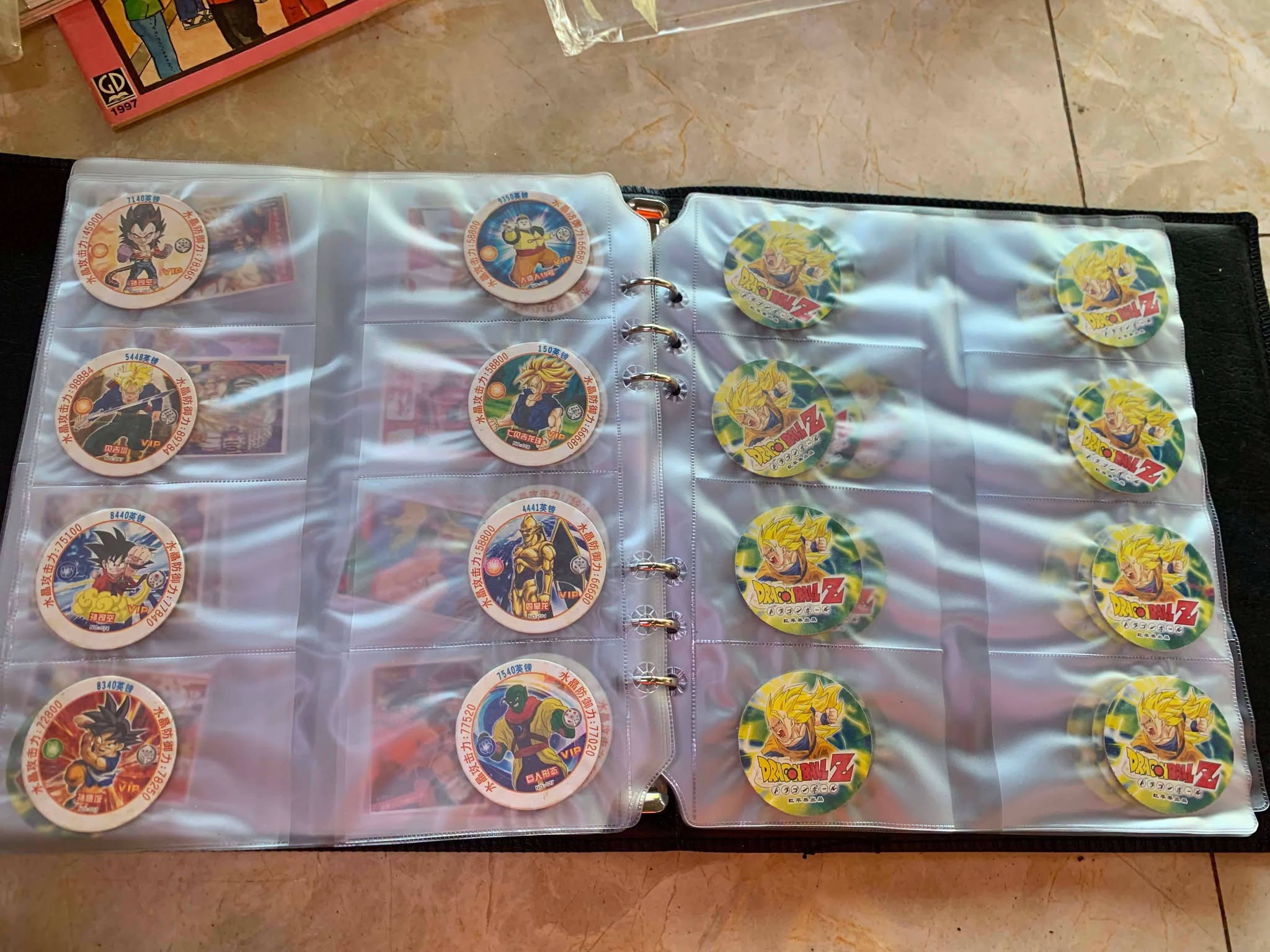 Album gồm hơn 400 tấm hình Dragon Balls