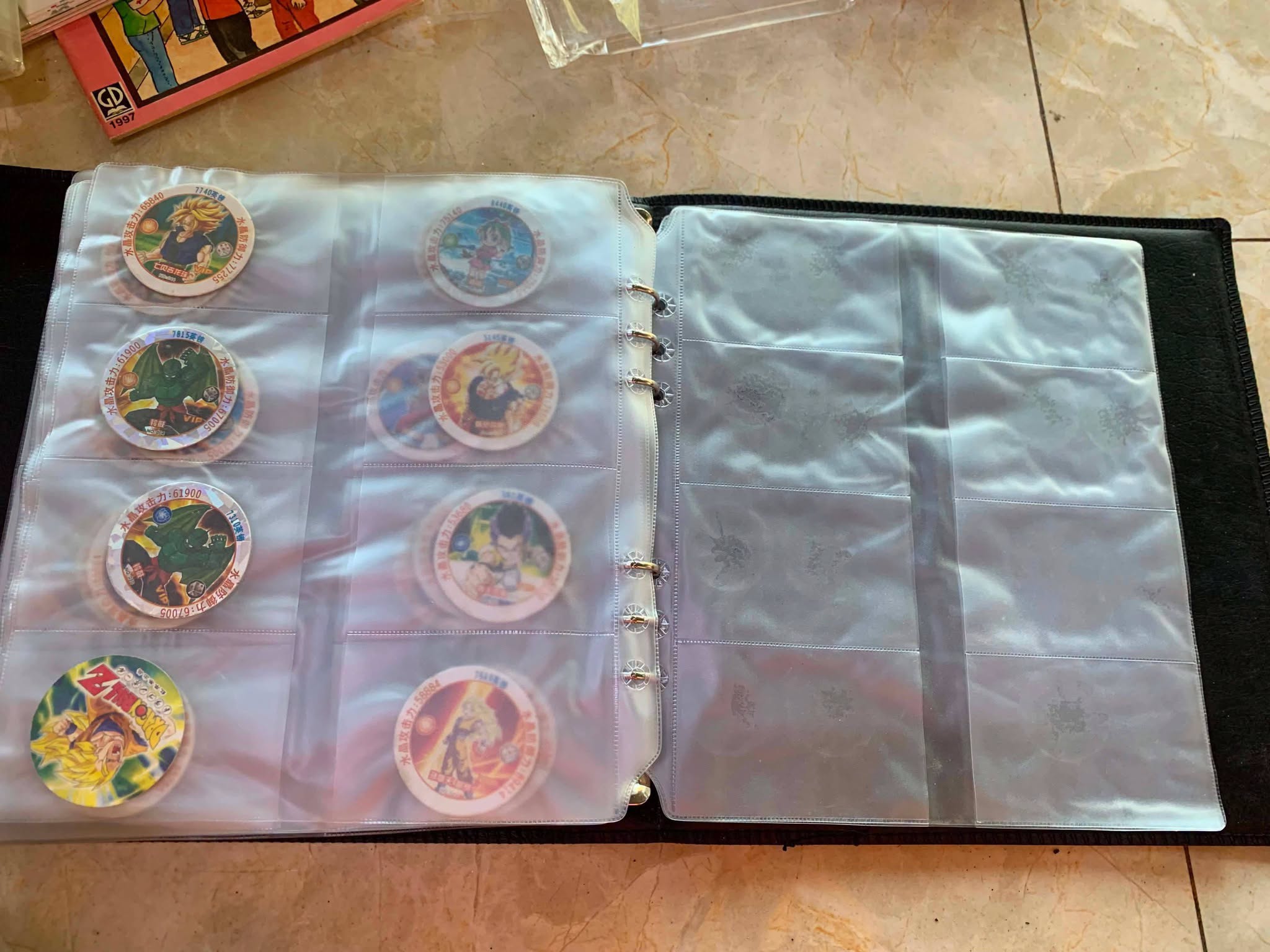 Album gồm hơn 400 tấm hình Dragon Balls