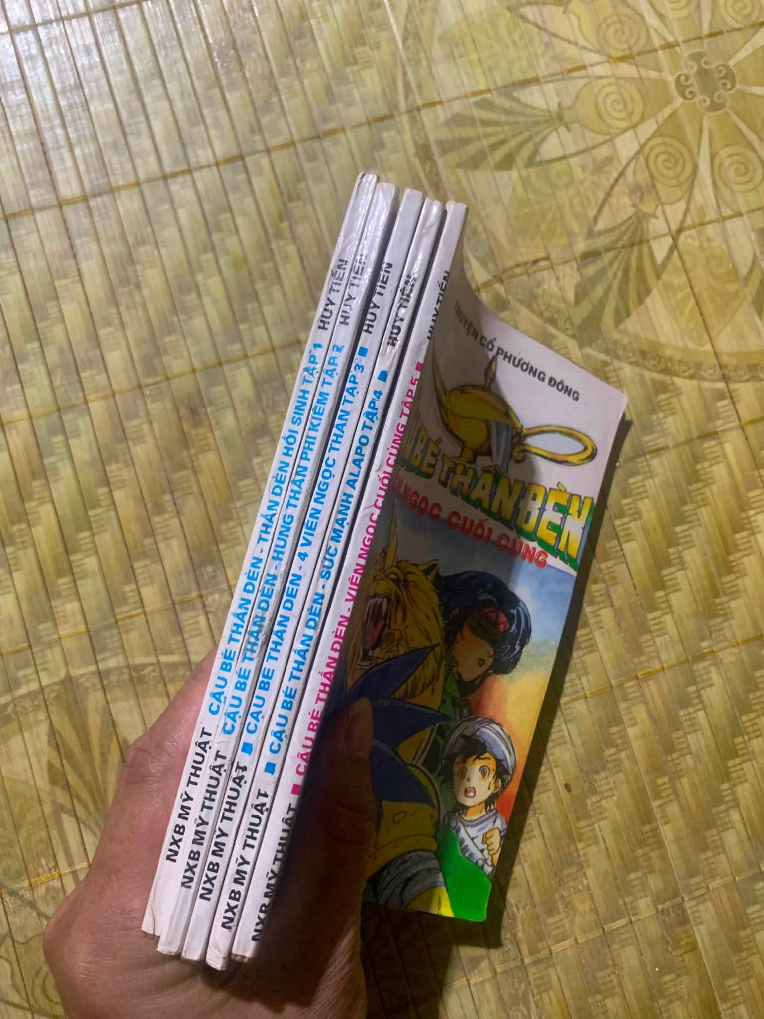 Cậu Bé Thần Đèn (Trọn bộ 5 tập)