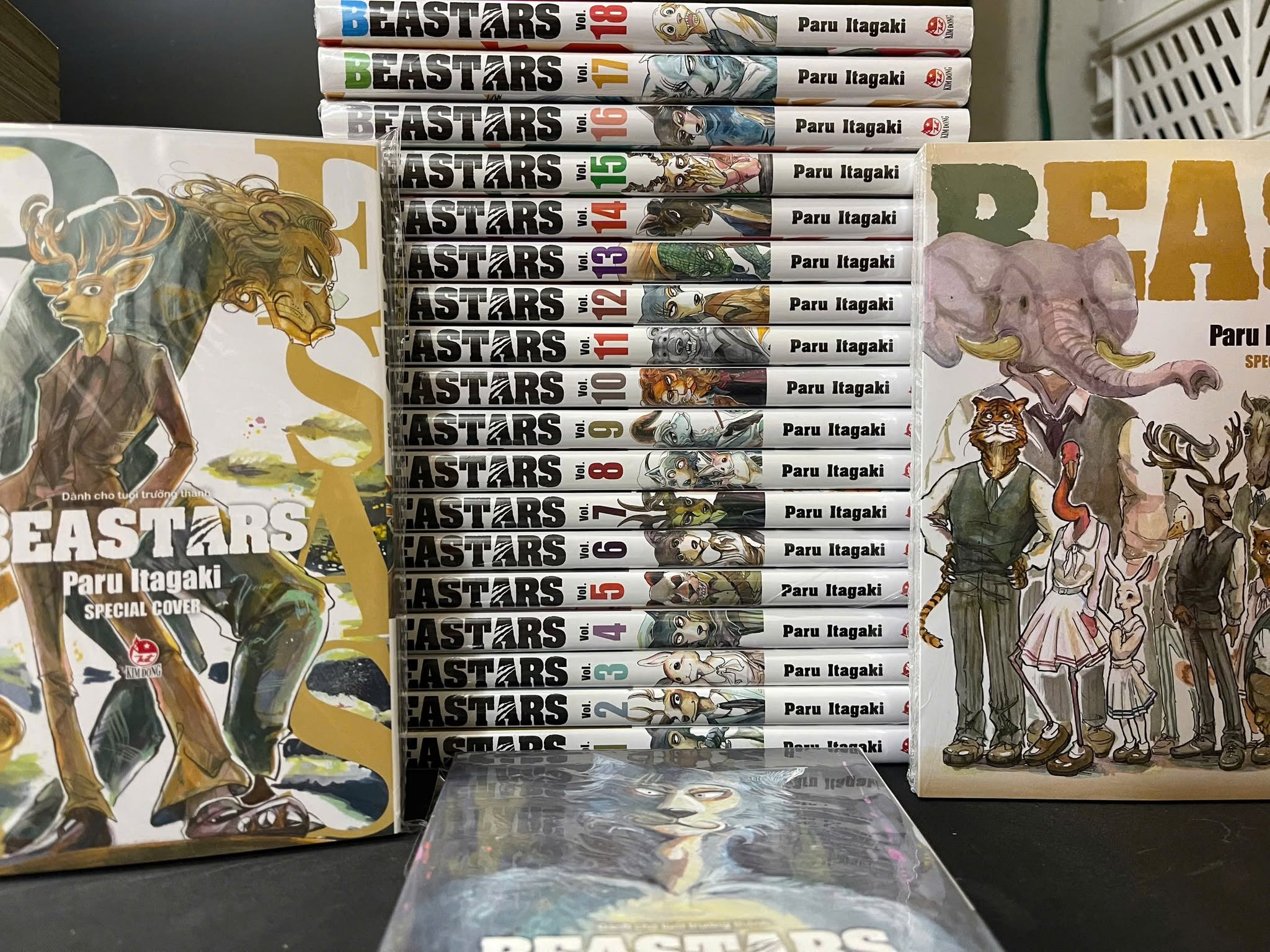 Beastars (17 tập)