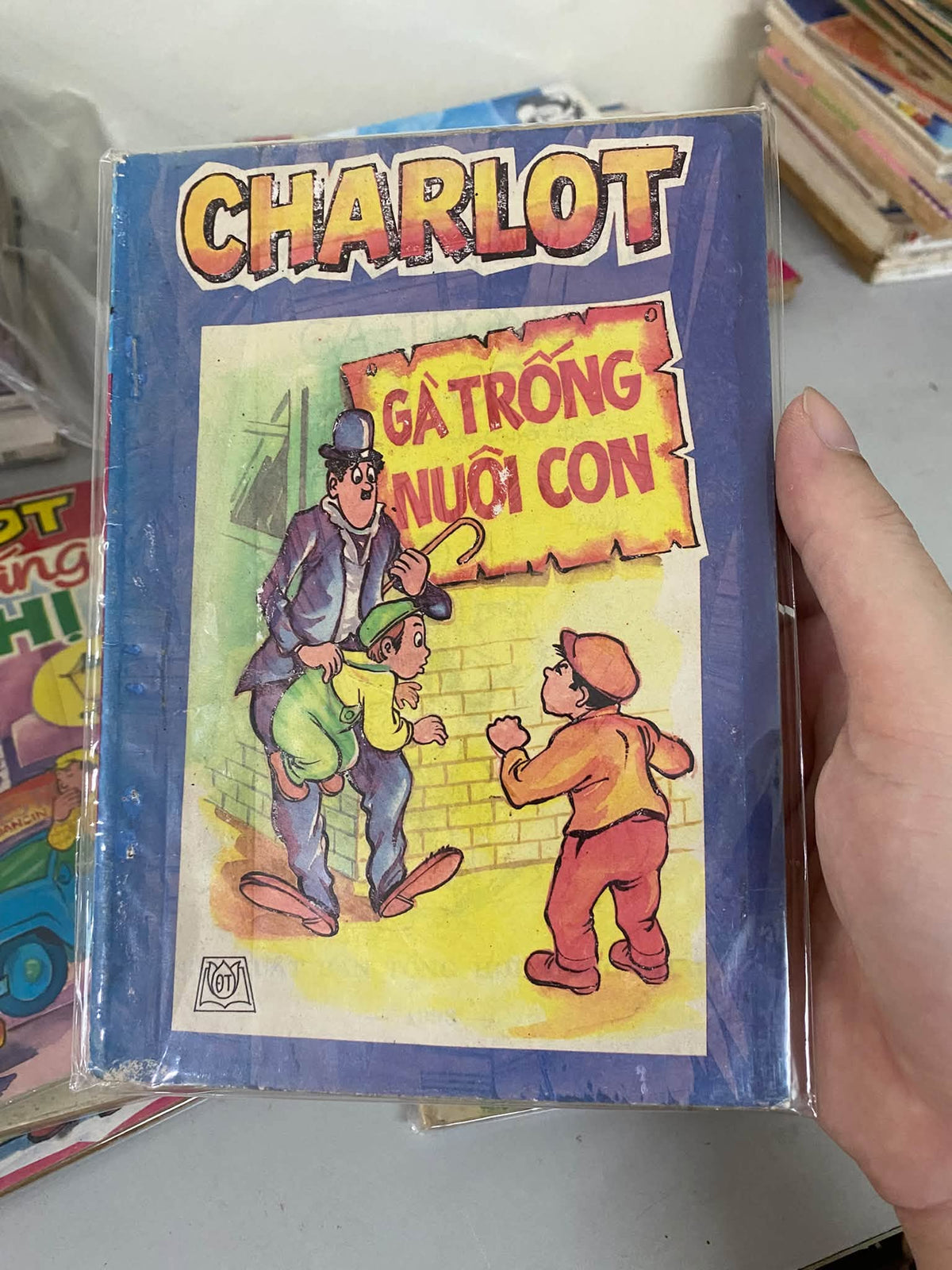 Charlot (8 tập)