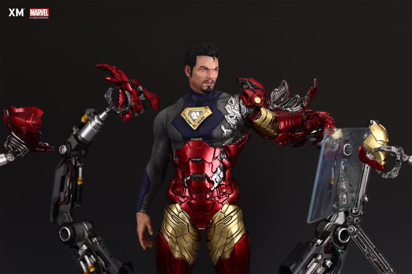 XM Studios Marvel Iron Man Suit Up Ver. B 1/4 Scale Statue