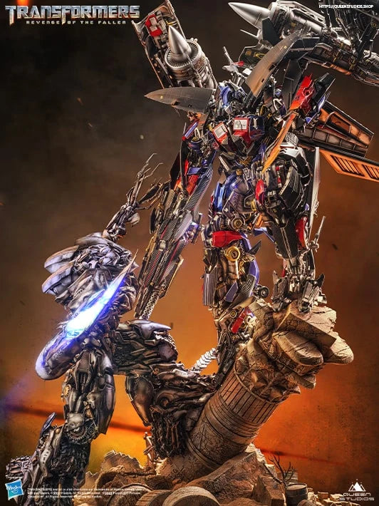 Queen Studio Jetpower Optimus Prime VS Megatron